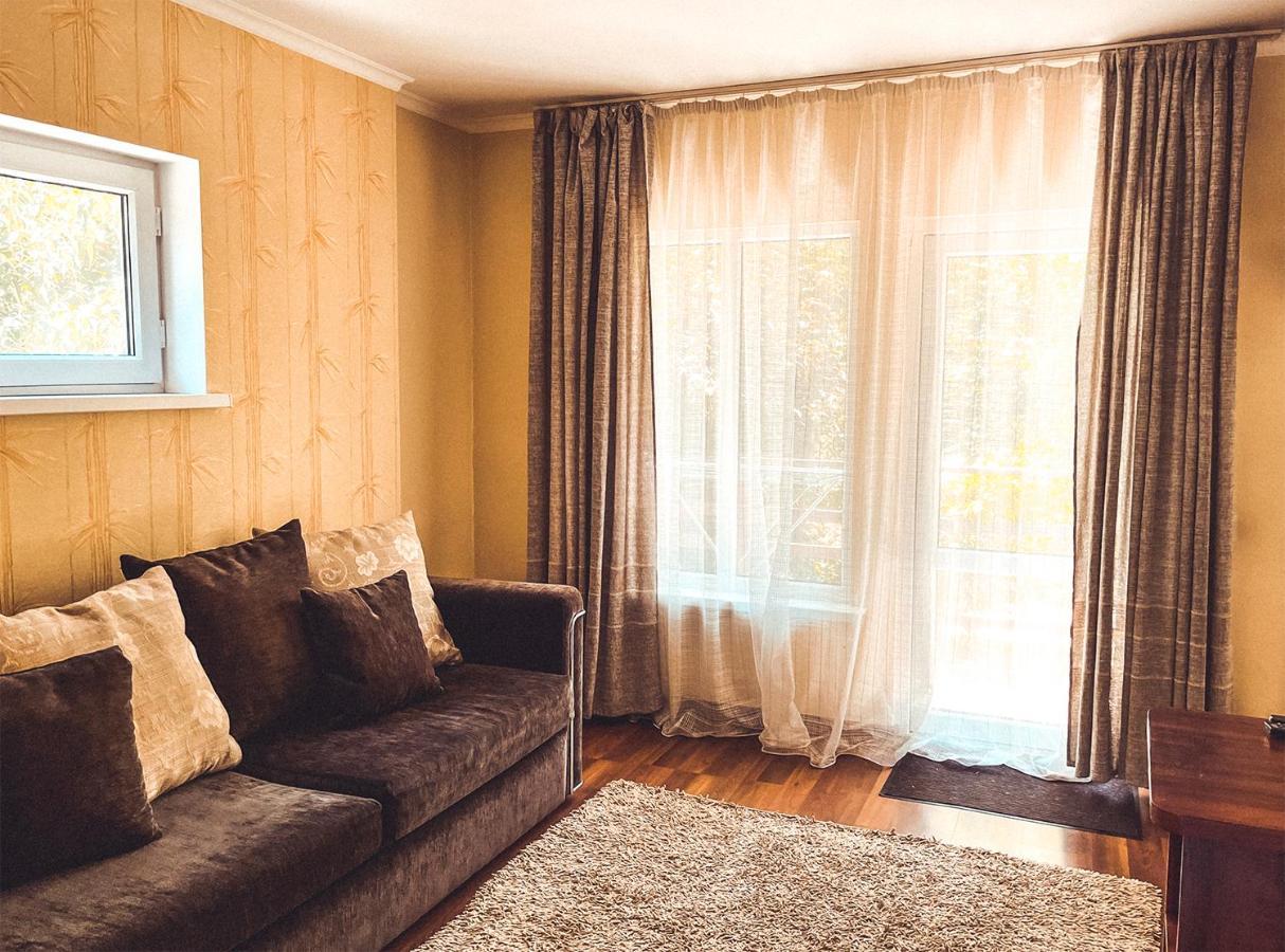 Guest House Leto Dolinka Екстер'єр фото