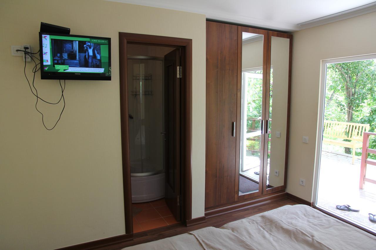 Guest House Leto Dolinka Екстер'єр фото